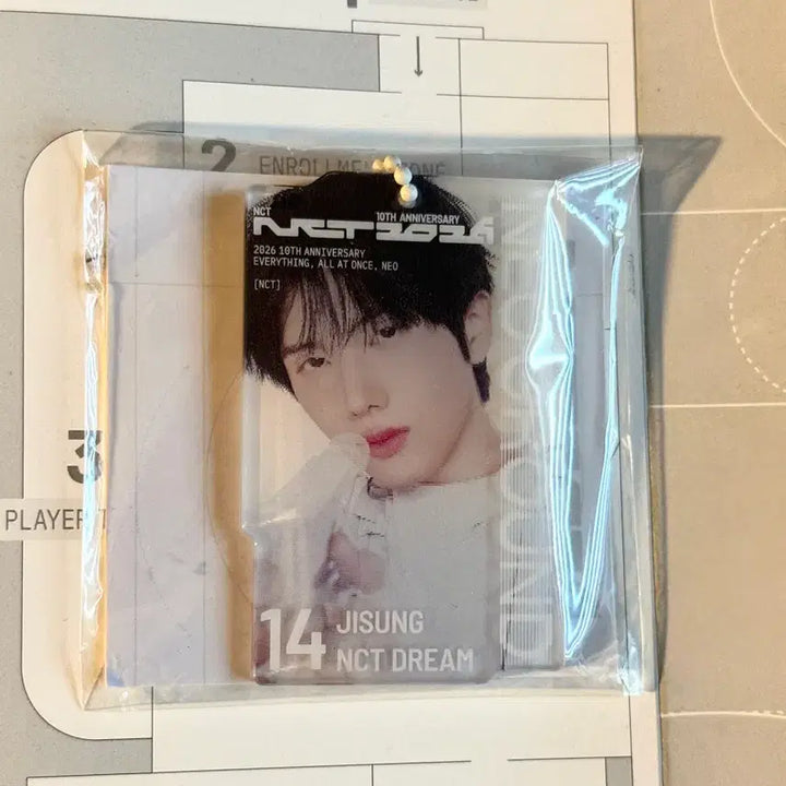 [BUNJANG] NCT Dream Jisung 10th Anniversary Neo City: Japan Neo Ground Lenticular Acrylic Keyring / 엔시티드림 지성 10주년팝업 네오그라운드 렌티큘러 아크릴키링 랜덤가챠양도