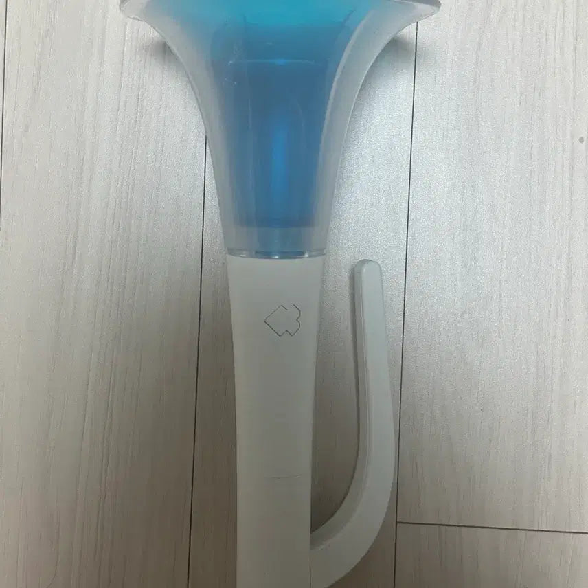 [BUNJANG] BTOB Concert Light Stick Ver. 2 / (급처) 비투비 나팔봉 ver.2