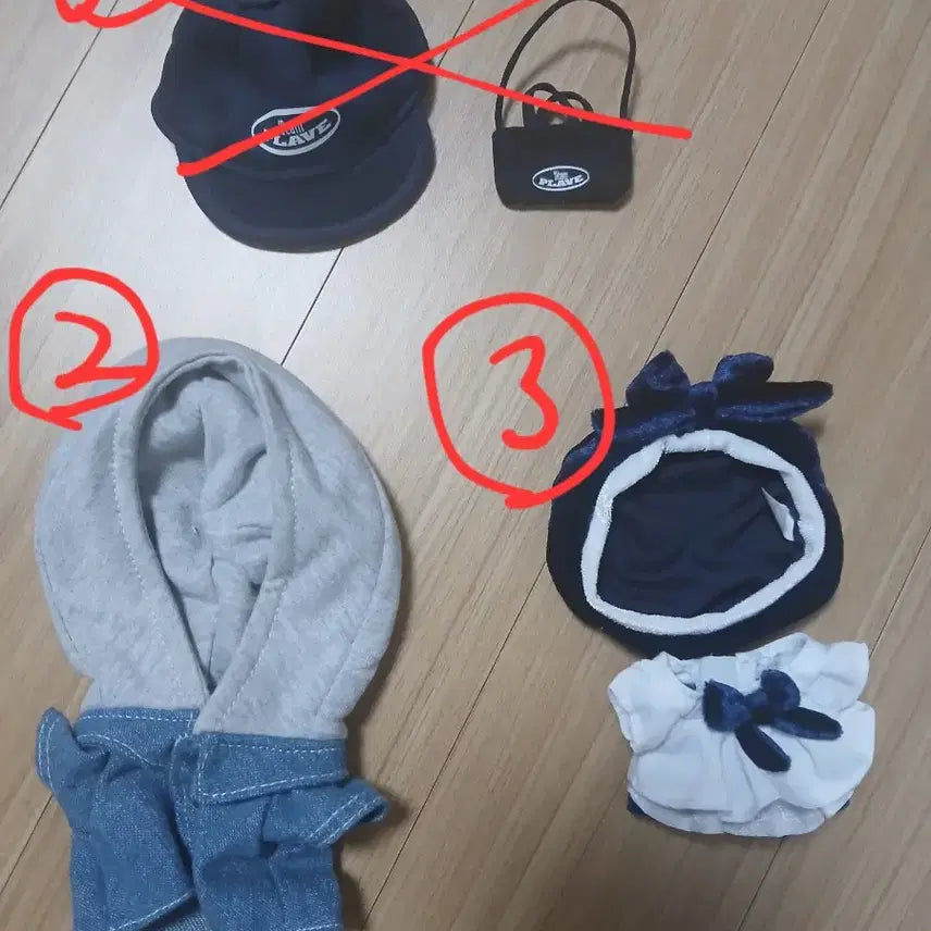[BUNJANG] PLAVE Mmemimu Doll Clothes Set / 플레이브 므메미무 인형 옷 양도