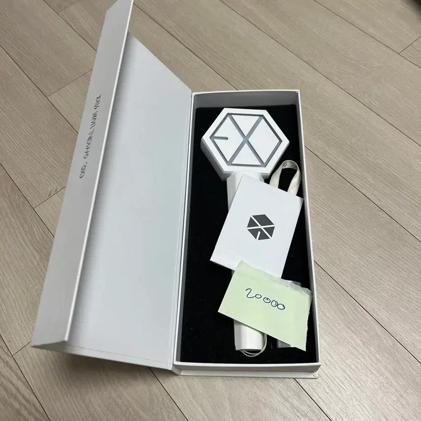 [BUNJANG] EXO Official Lightstick Ver.2 / EXO 공식 에리디봉 (상태최상,작동o)