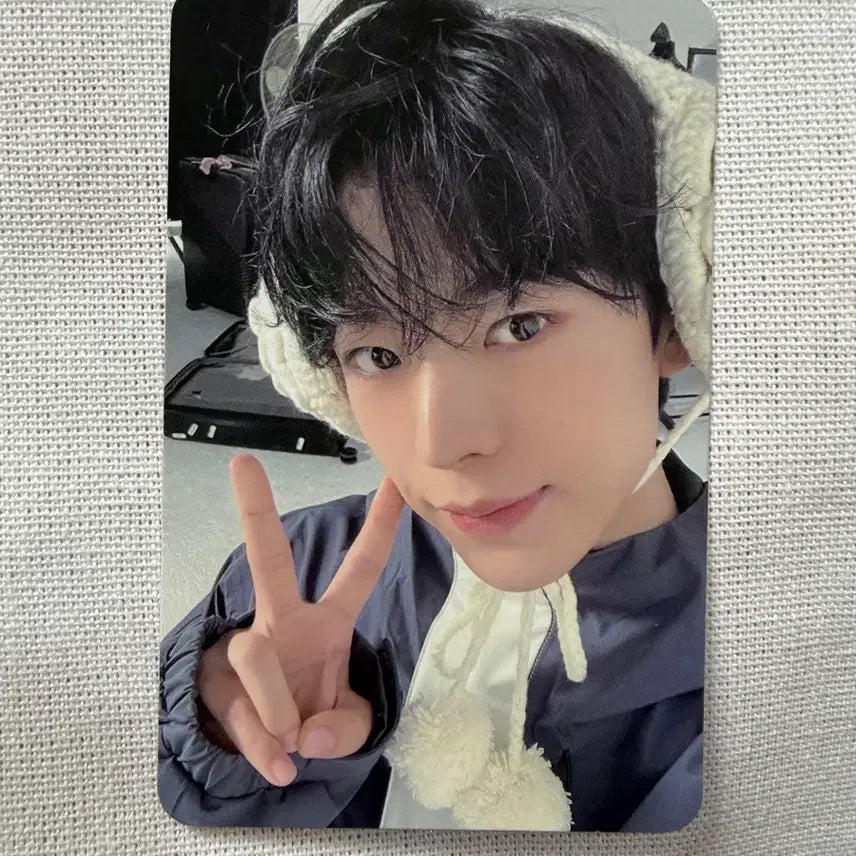 [BUNJANG] NCT Wish Yushi Neo Zone Earmuffs Photocard / 유우시 네오존 귀도리 귀마개 포토카드 neo zone nct wish