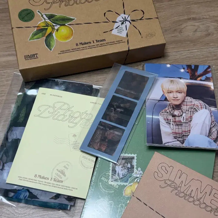 [BUNJANG] ATEEZ 2024 Summer Photobook / ATEEZ 에이티즈 2024 SUMMER 포토북