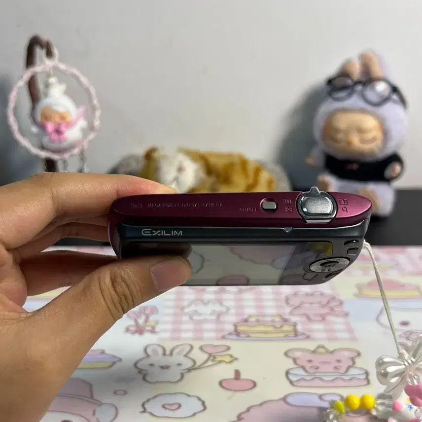 [BUNJANG] Casio EXILIM EX-S8 Pink CCD Slim Digital Camera / 카시오 EX-S8 핑크 (CCD 센서 / 초슬림 바디 / 2.7인치 LC