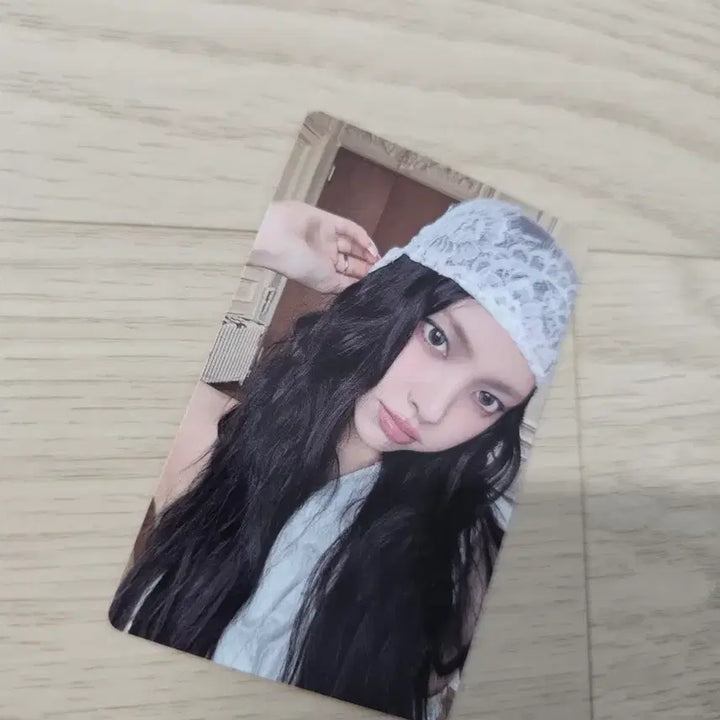 [BUNJANG] ILLIT Yuna Lucky Draw Photocard / 아일릿 잇츠미 윤아 앨범 포카 illit poca
