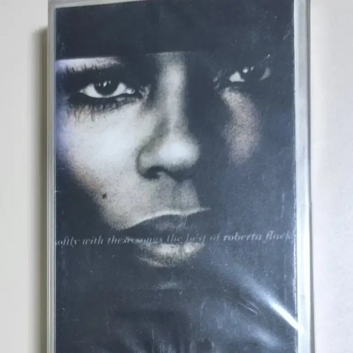 [BUNJANG] Roberta Flack Best Unsealed Cassette Tape / 로버타 플랙 - 베스트 (미개봉 카세트테이프)