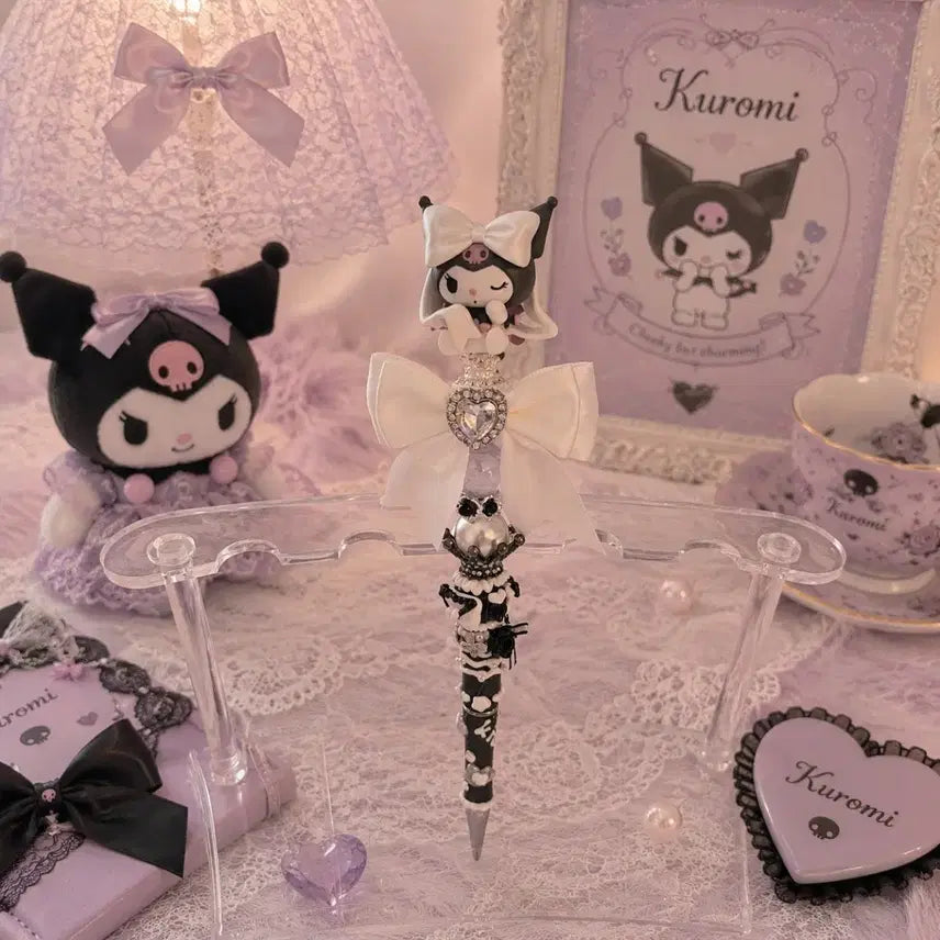 [BUNJANG] Kuromi Handmade Decorated Ballpoint Pen / 쿠로미수제볼꾸볼펜
