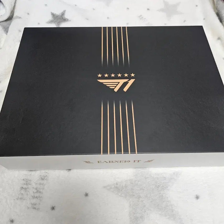 [BUNJANG] T1 2025 Worlds V6 Doll Uniform Kit / T1 2025 월즈 V6 인형 유니폼 키트 양도