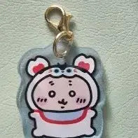 [BUNJANG] Chiikawa Mogumogu Honpo Acrylic Charm Crab / 치이카와 모구모구혼포 아크릴키링 카니