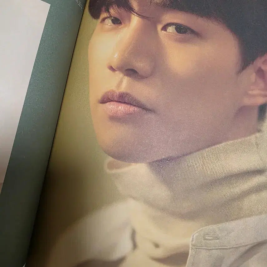 [BUNJANG] The Big Issue Lee Junho Magazine / 더빅이슈 이준호