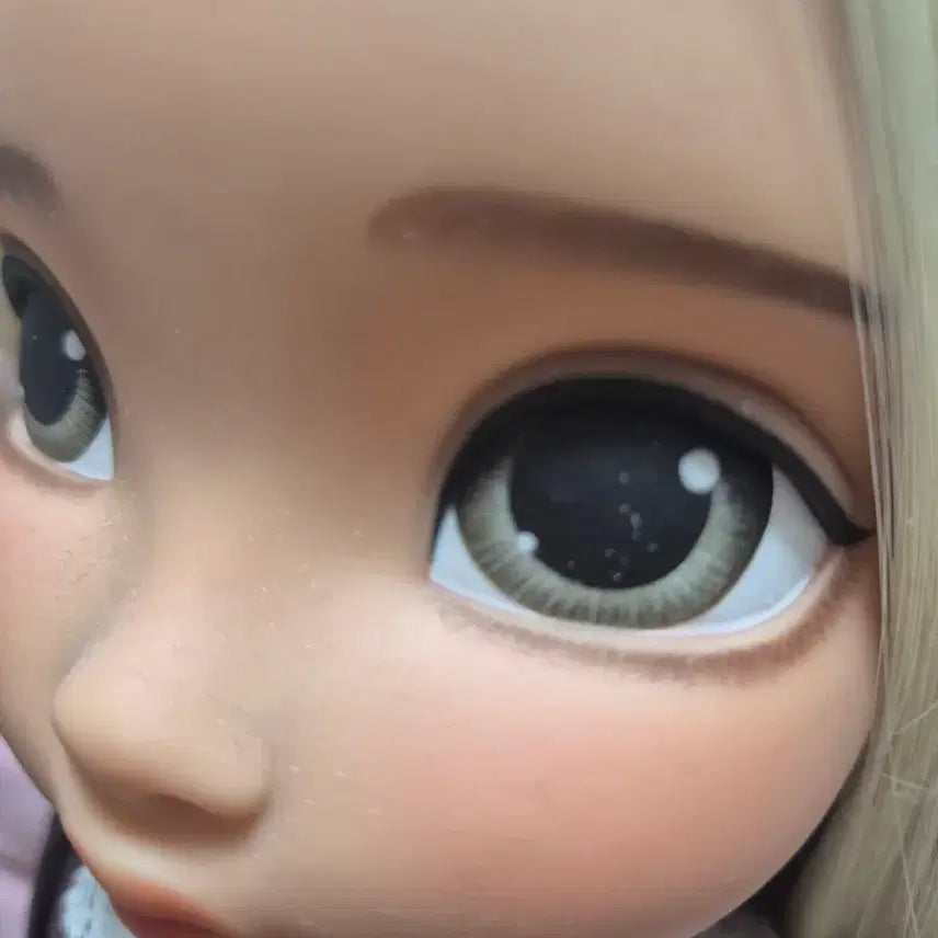 [BUNJANG] Disney Baby Doll Repainted / 디즈니베이비돌 리페