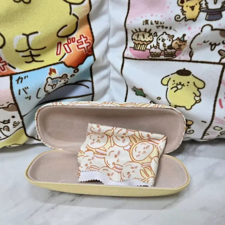 [BUNJANG] Chiikawa Usagi Glasses Case / 치이카와 우사기 안경 케이스