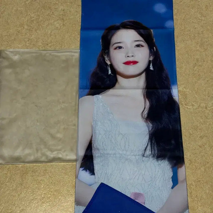 [BUNJANG] IU Reflective Slogan (UnOfficial Goods) / 아이유 반사 슬로건 비공굿