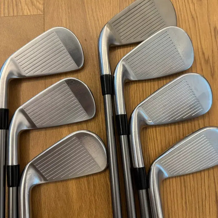 [BUNJANG] Titleist AP1 716 4-P Graphite Kurokage 65R Iron Set / 타이틀리스트 AP1 716 4-p 그라파이트 쿠로카케 65R