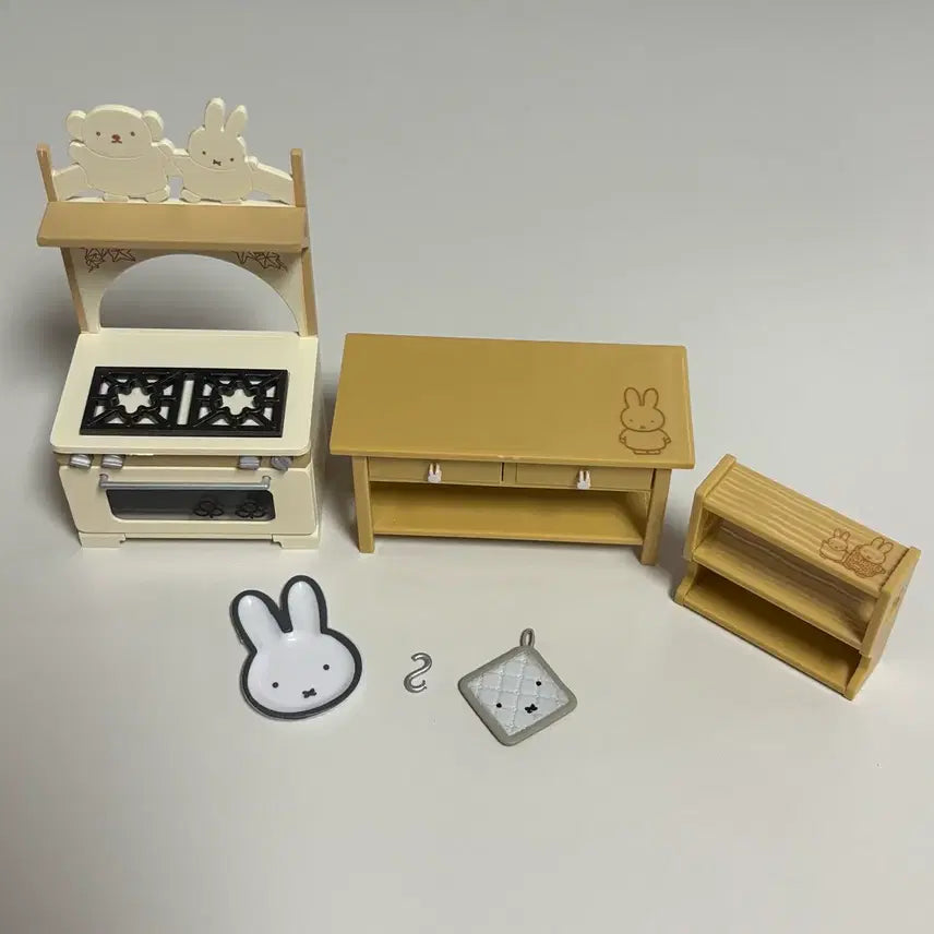 [BUNJANG] Re-Ment Miffy Kitchen Miniatures / 리멘트 미피 키친 일괄판매 (구성품 사진 확인)