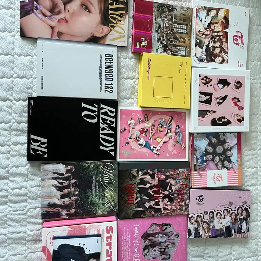 [BUNJANG] TWICE Album CD Bundle Set with Photocards / 트와이스 앨범 CD 포카포함 일괄