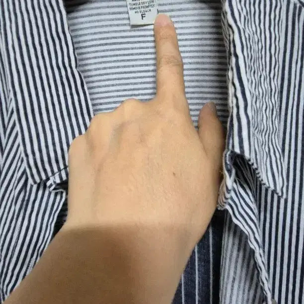 [BUNJANG] Stylish Striped Long Shirt / 세련된 스트라이프 롱 셔츠 F
