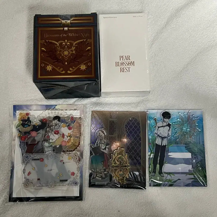 [BUNJANG] Rebom Baekya Blossom Goblet Glass, Room Spray, Acrylic Stand, and Child Acrylic Stand Set / 레봄 백야의 꽃길 백꽃  고블렛잔 룸스프레이 기존 아크릴 어린이 아크릴