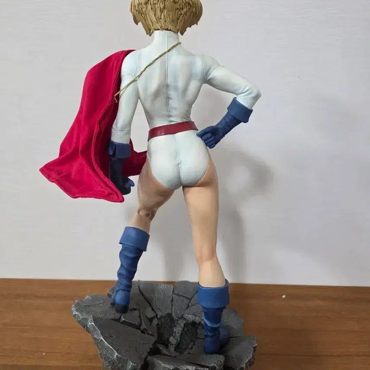 [BUNJANG] Sideshow Power Girl Premium Format Figure / 사이드쇼 파워걸 프리미엄포맷