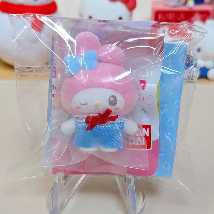 [BUNJANG] Sanrio Kkomakom Friends Petit Tomo Floppy Figure - My Melody / 산리오 꼬꼬마프렌즈 쁘띠토모 모두의 재롱잔치 플로피 피규어 마이멜로디