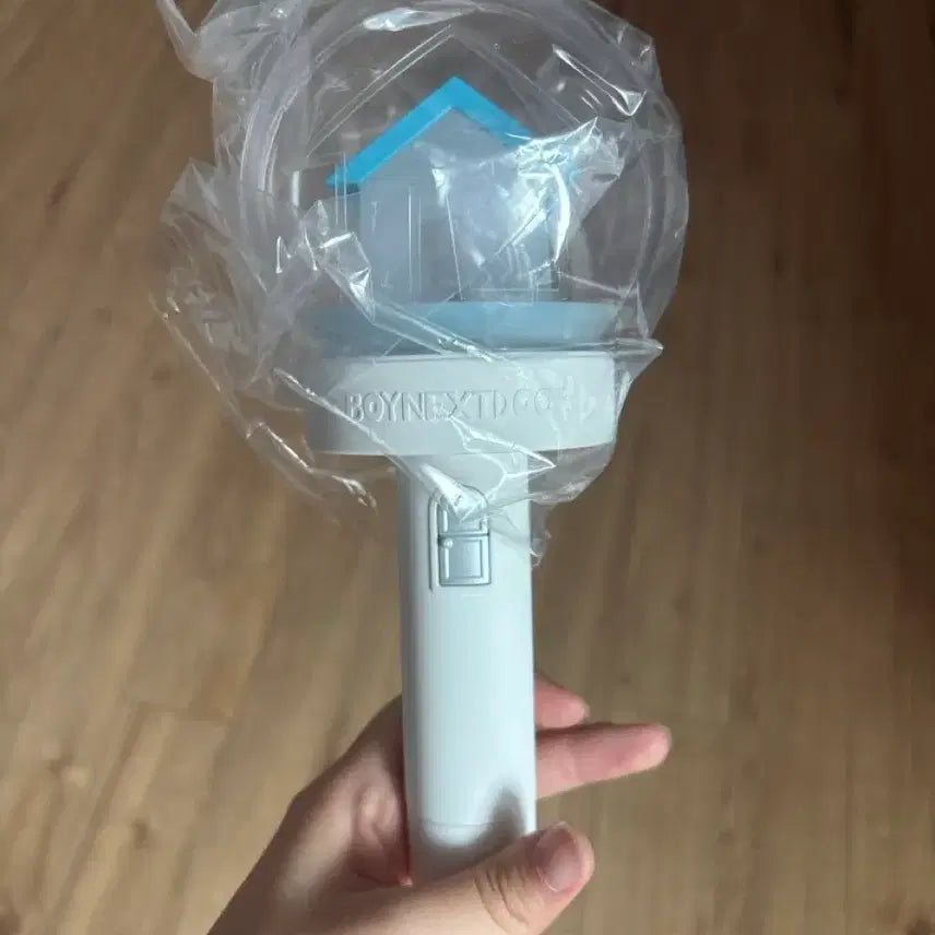 [BUNJANG] BOYNEXTDOOR Official Light Stick / 보이넥스트도어 응원봉