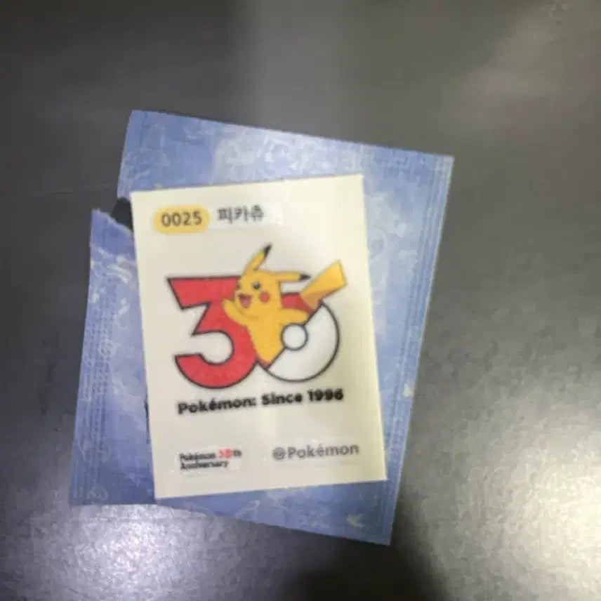 [BUNJANG] Pokemon Pikachu 30th Anniversary Sticker / 포켓몬스터 피카츄 30주년 띠부씰 포켓몬빵