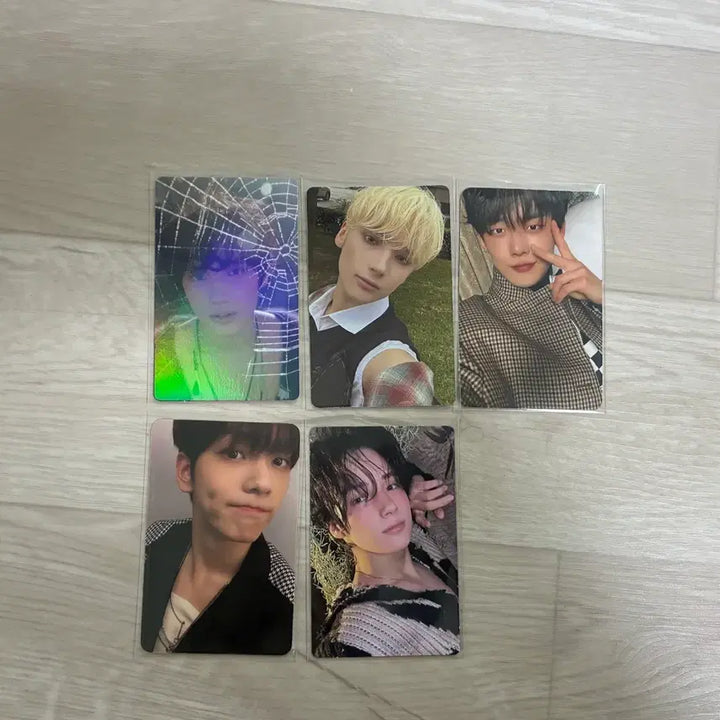 [BUNJANG] TXT Dicon Temptation Album Photocard Bundle Set / 투바투 포카 디아이콘 TEMPTATION 앨범 포카일괄