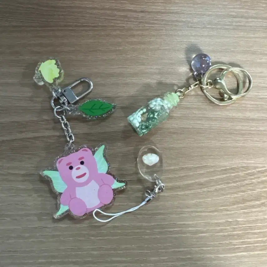 [BUNJANG] Bellygom Green Bottle Clam Keychain Bundle Set / 벨리곰초록병조개키링 일괄개별