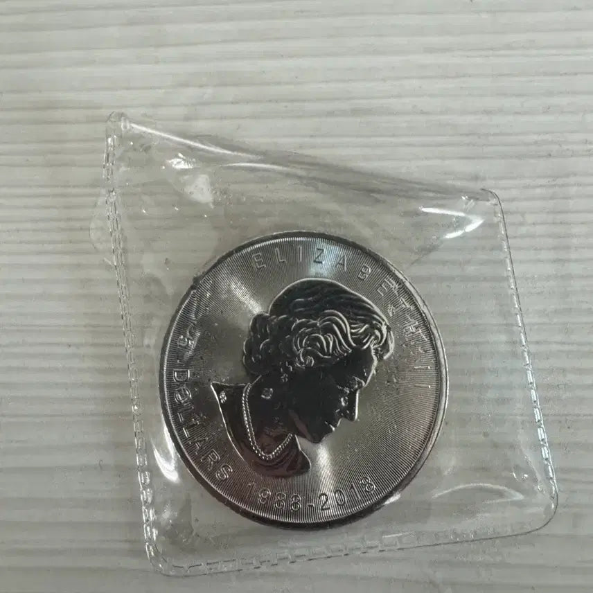[BUNJANG] Canada Maple 30th Anniversary 1 oz Silver Coin / 1온스 메이플 캐나다 30주년 은화