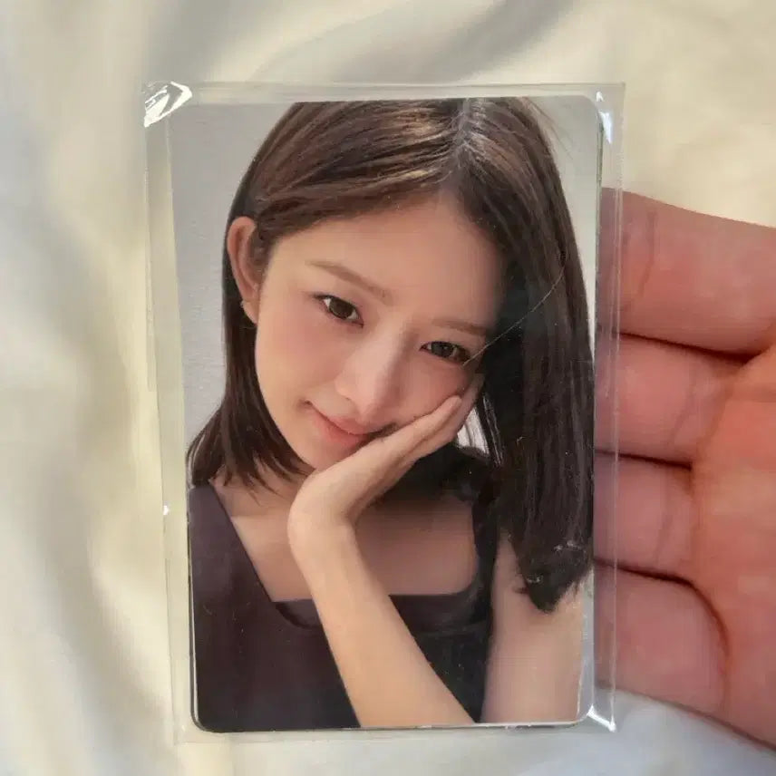 [BUNJANG] ISEEKSEOUL Rei Photocard Set (Sealed) / 미세키서울 레이 포토카드 세트 미개봉