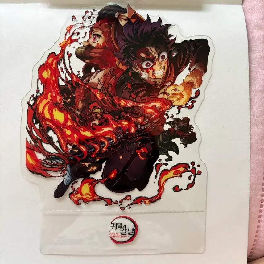 [BUNJANG] Demon Slayer: To the Swordsmith Village / Kimetsu no Yaiba Movie: To the Swordsmith Village Limited Edition PP Stand + Background Board Bundle / 귀멸의 칼날 : 인연의 기적, 그리고 합동 강화 훈련으로 극장판 특전