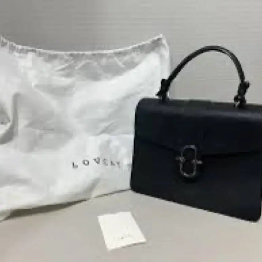 [BUNJANG] Lovecat Grand Bonheur Bag / [이성경픽/품절템]러브캣 그랑보네르백