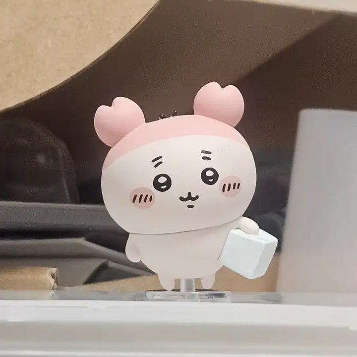 [BUNJANG] Chiikawa Narabundesu Kani Gacha Figure / 먼작귀 치이카와 나라분데스 카니 가챠