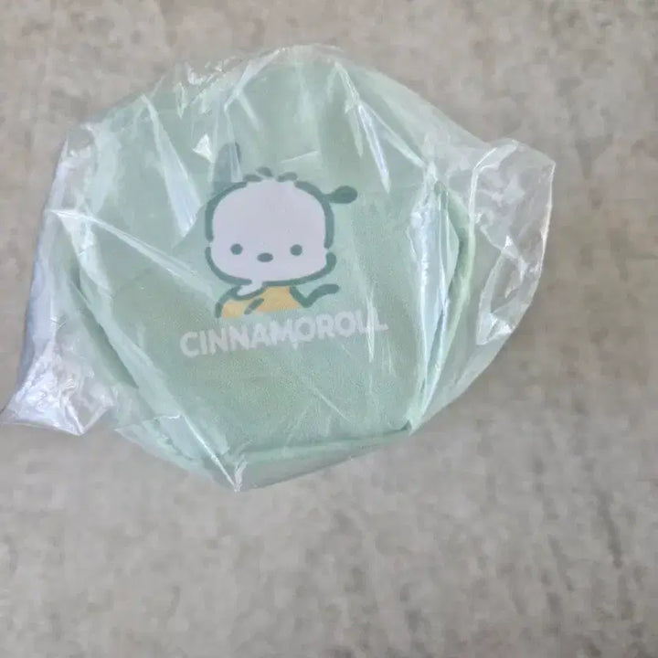[BUNJANG] Sanrio Pochacco Hexagonal Stand Plush Pencil Case / 산리오 포차코 육각 스탠드 캐릭터 봉제필통(새상품)