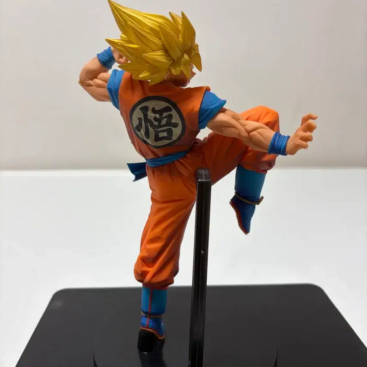 [BUNJANG] Dragon Ball Son Goku Figure / 드래곤볼 손오공 피규어