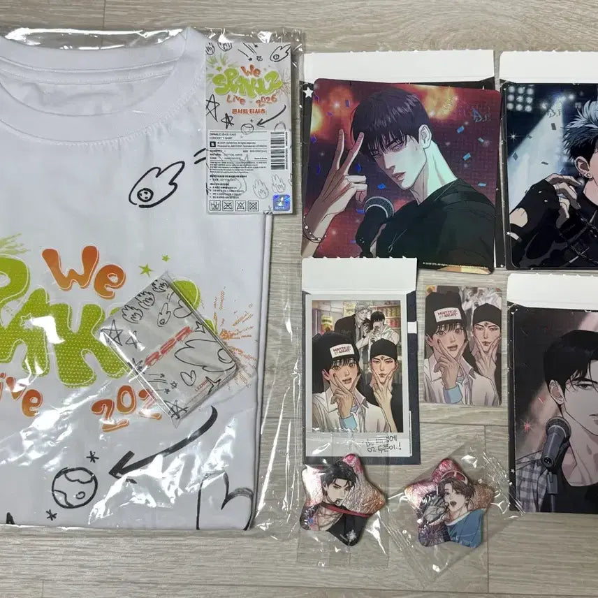 [BUNJANG] Sparkles Pop-Up T-Shirt Bundle Set with Photocard, Behind Scene Snap Pack, and Can Badge (Sealed) / 스파클즈 팝업 티셔츠 미개봉 직캠엽서 캔뱃지 일괄 원가양도 이하 해빙곡선