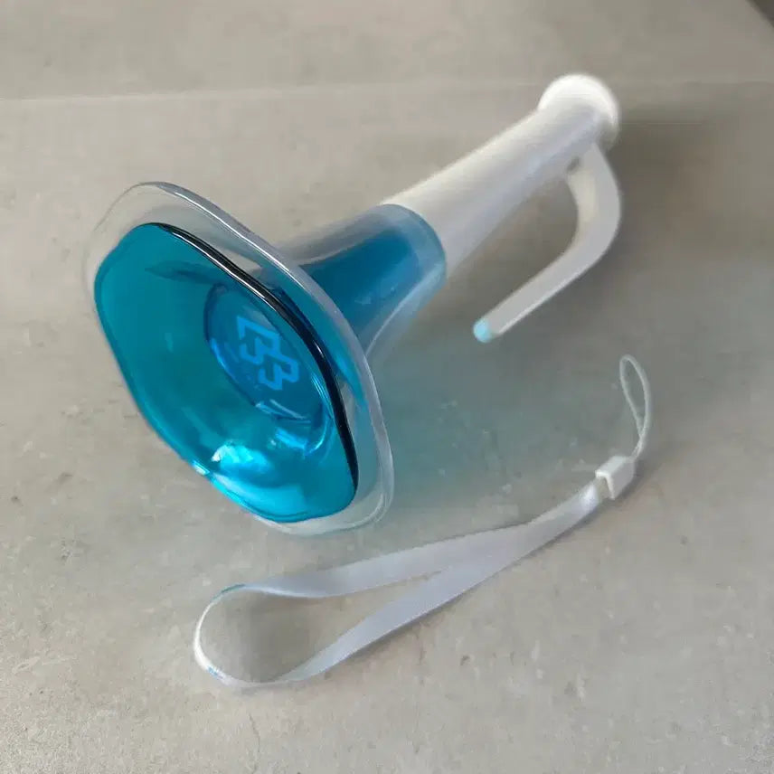 [BUNJANG] BTOB Lightstick Ver.2 / 비투비 응원봉 Ver.2 새제품