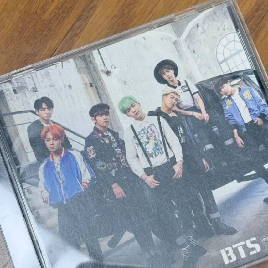 [BUNJANG] BTS V Japan Run Regular Edition / 방탄소년단 방탄 VTS 일본 재팬 런 Run 통상반