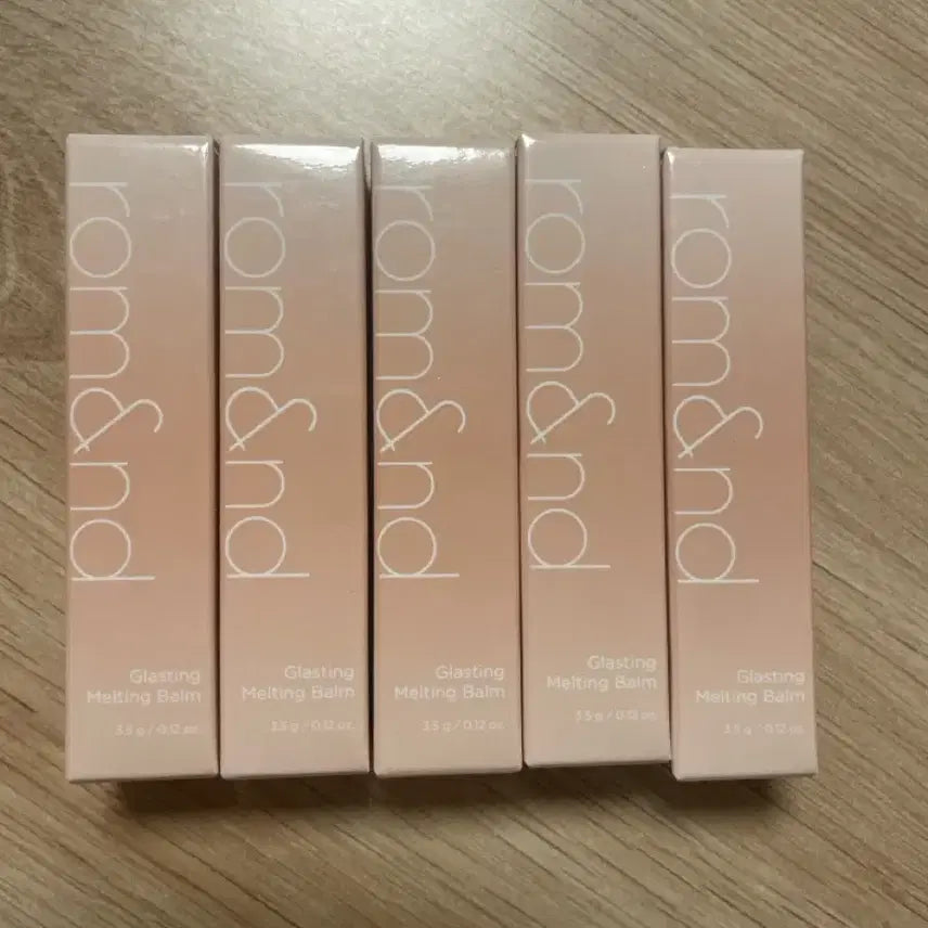 [BUNJANG] Rom&amp;nd Glasting Melting Balm 11 Buffy Coral (Sealed) / (미개봉)롬앤 글래스팅 멜팅밤 11버피 코랄