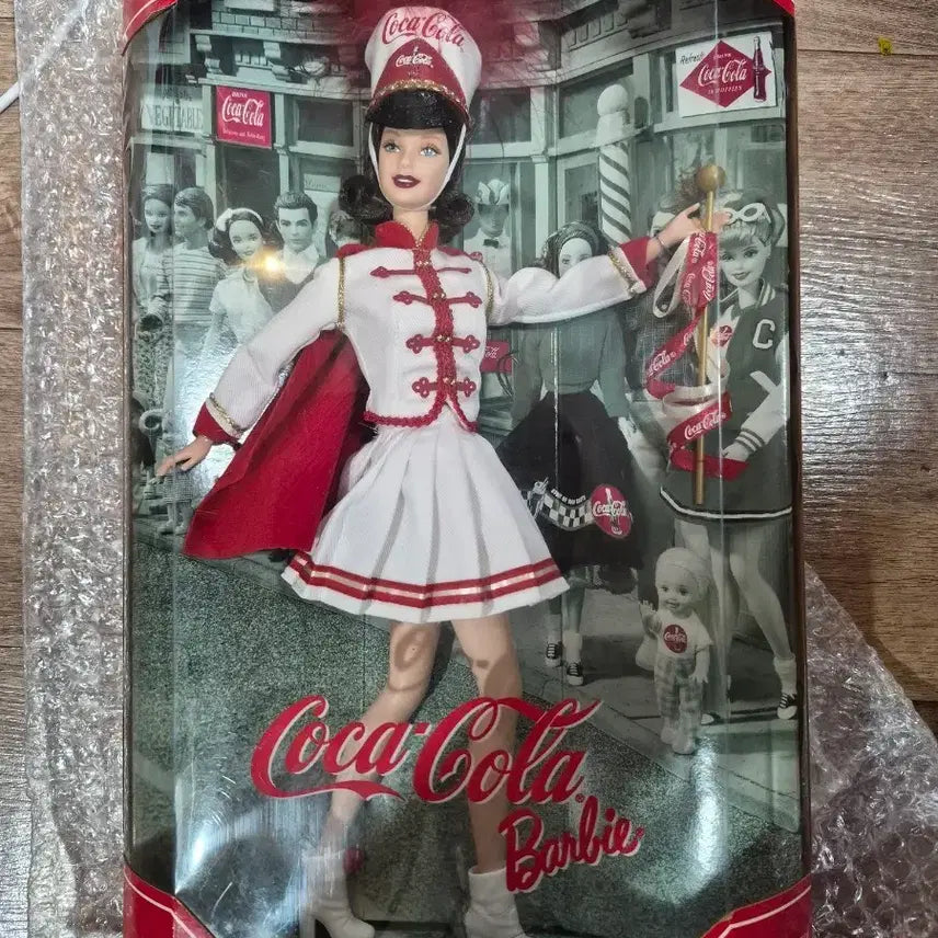 [BUNJANG] Barbie Coca-Cola Collector Edition Doll / 코카콜라 바비 컬렉터 에디션