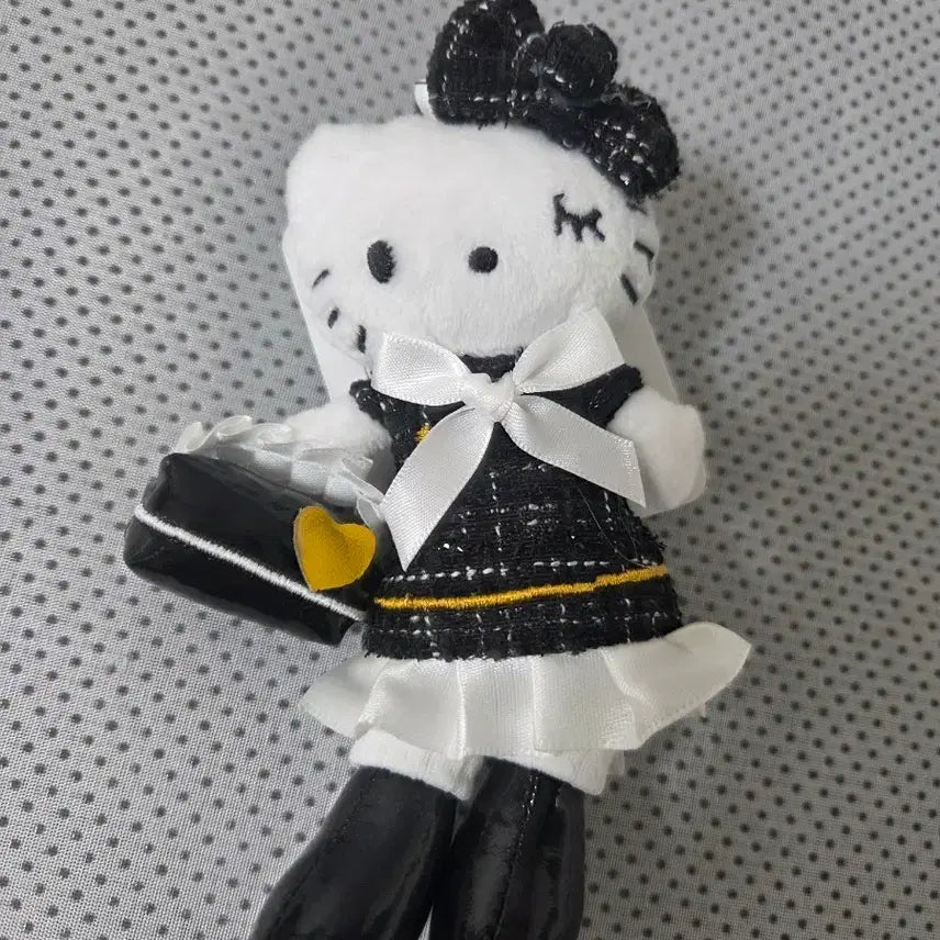 [BUNJANG] Hello Kitty Long Legs Plush Doll / 헬로키티 롱다리 키티 인형