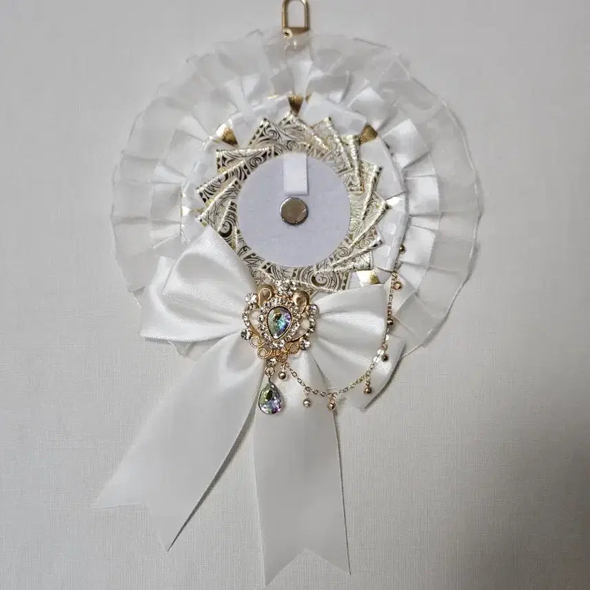 [BUNJANG] Handmade Ita Bag Charm White Rosette Ribbon Keychain / (추가금X) 수제 주문제작 이타백 리본 로제트 키링 ㅡ 화이트