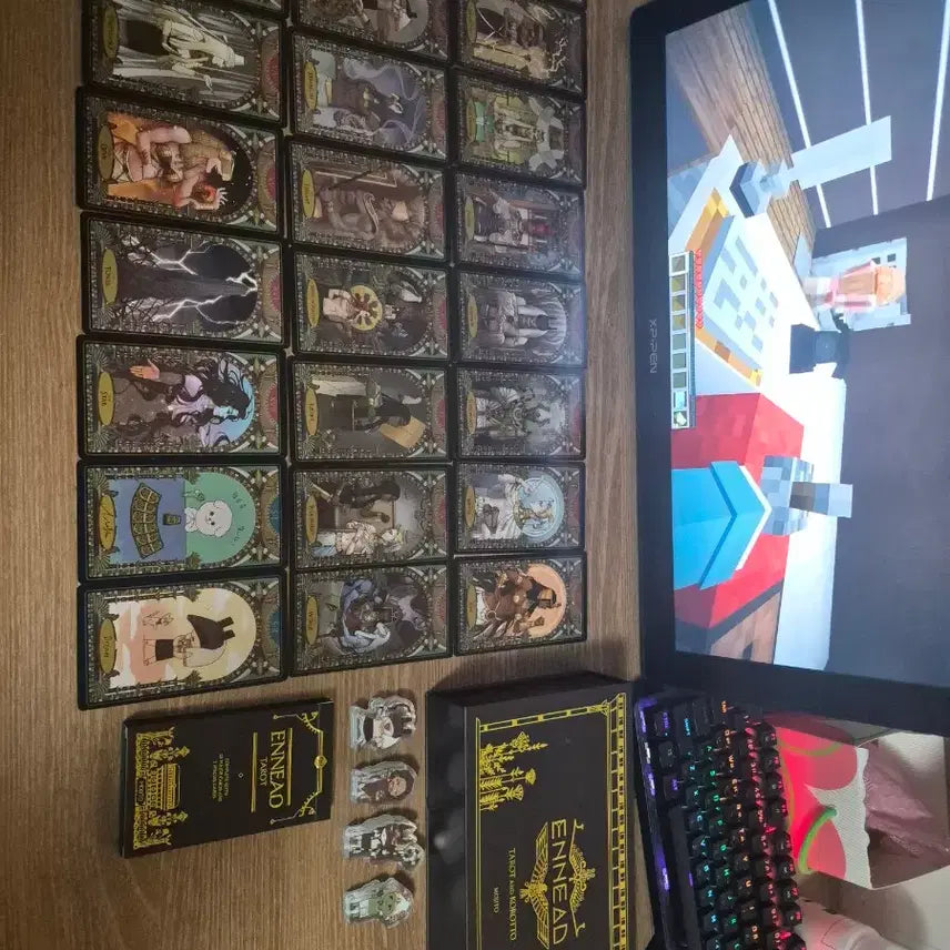 [BUNJANG] Ennead Merchandise Bundle / [엔네아드 굿즈]