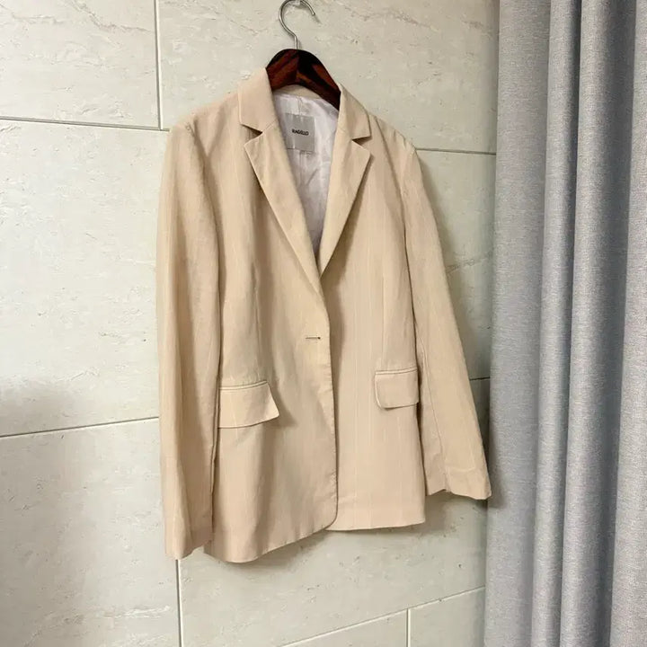 [BUNJANG] Beige Stripe Blazer Jacket / 베이지 스트라이프 블레이저 자켓