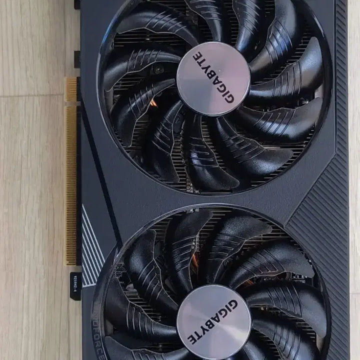 [BUNJANG] Gigabyte GeForce RTX 3060 GAMING OC 8GB Graphics Card / 기가바이트 지포스 RTX 3060 GAMING OC 8G