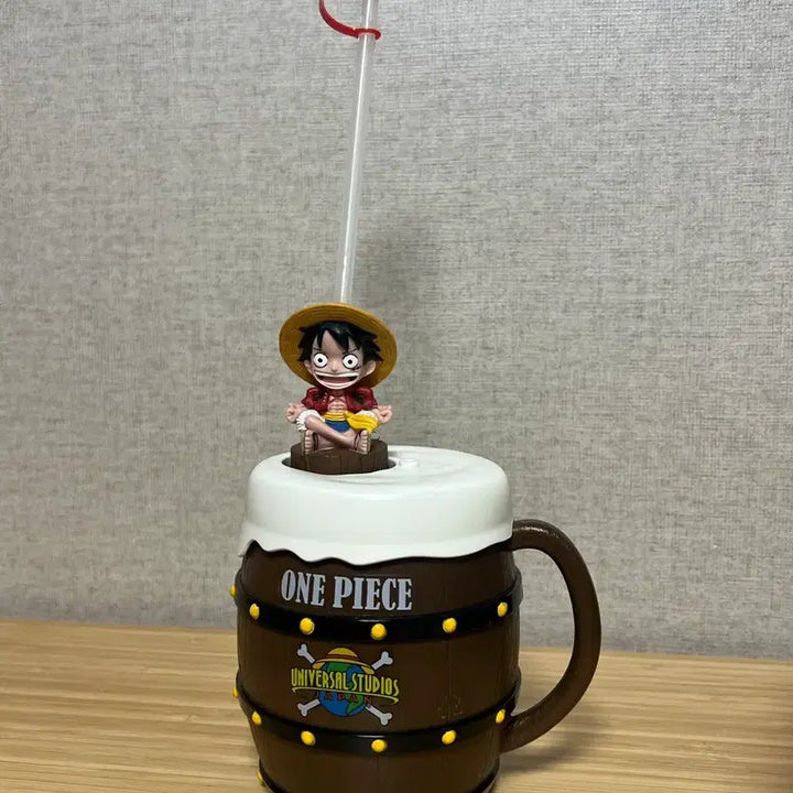 [BUNJANG] One Piece Luffy Universal Studios Japan USJ Luffy Drink Cup Mug / 원피스 루피 유니버셜 스튜디오 재팬 USJ 루피 통 음료컵 머그컵
