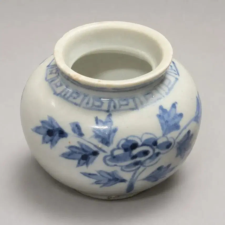 [BUNJANG] Joseon Dynasty Bunwon Celadon Porcelain Peony Design Small Tea Caddy / 조선시대 관요인 &