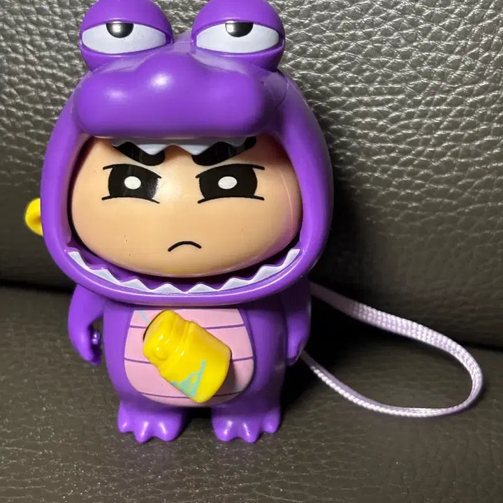 [BUNJANG] Crayon Shin-chan Dinosaur Costume Transforming Face Figure Keychain / 짱구 얼굴변신 공룡 코스튬 피규어