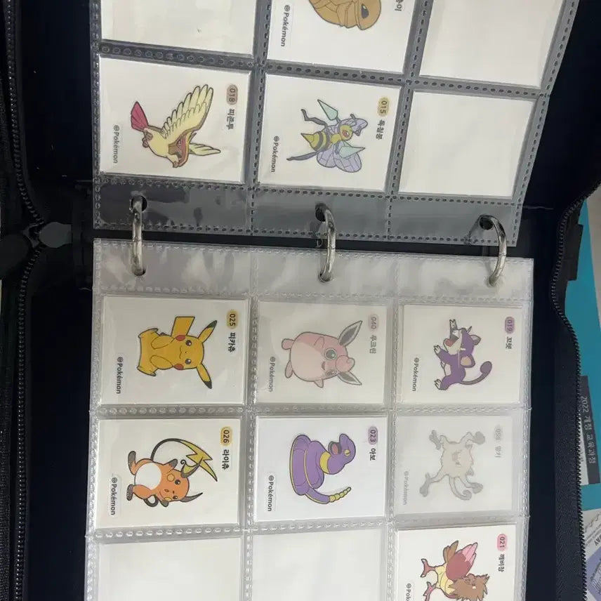 [BUNJANG] Pokemon Sticker Bundle with Album / 포켓몬 띠부씰 일괄판매 책포함