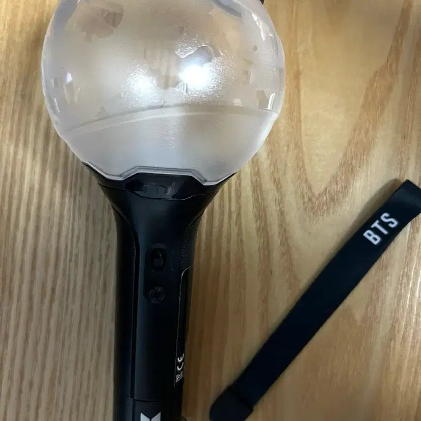 [BUNJANG] BTS ARMY Bomb Ver.3 Lightstick / 방탄소년단 BTS 응원봉 아미밤 ver.3 삼미밤