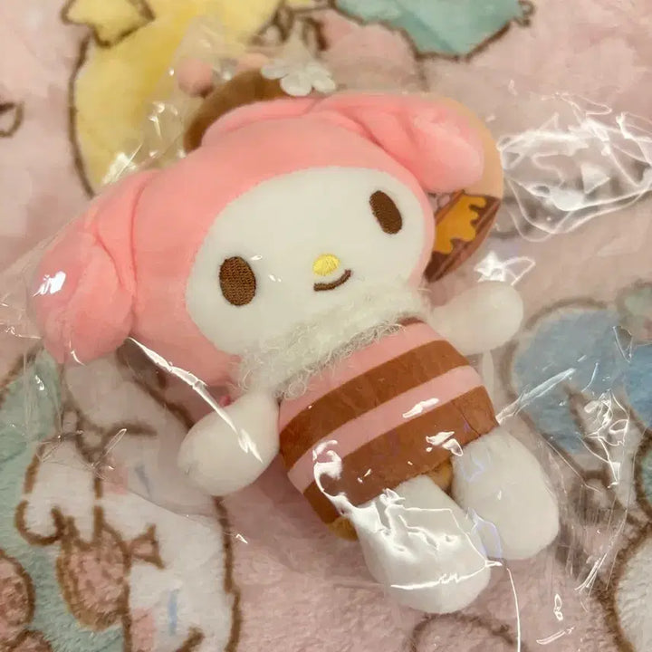 [BUNJANG] Sanrio My Melody Honeybee Plush / (새상품, 일본 정품) 산리오 마이멜로디 꿀벌
